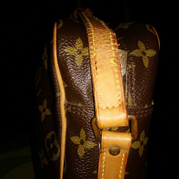 Louis Vuitton Trocadero 27 crossbody bag - Picture 4 of 4